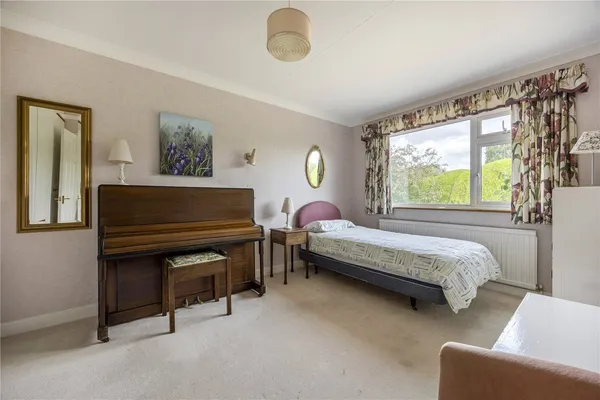 Greenhills Close, Cheltenham, GL53 photo 13