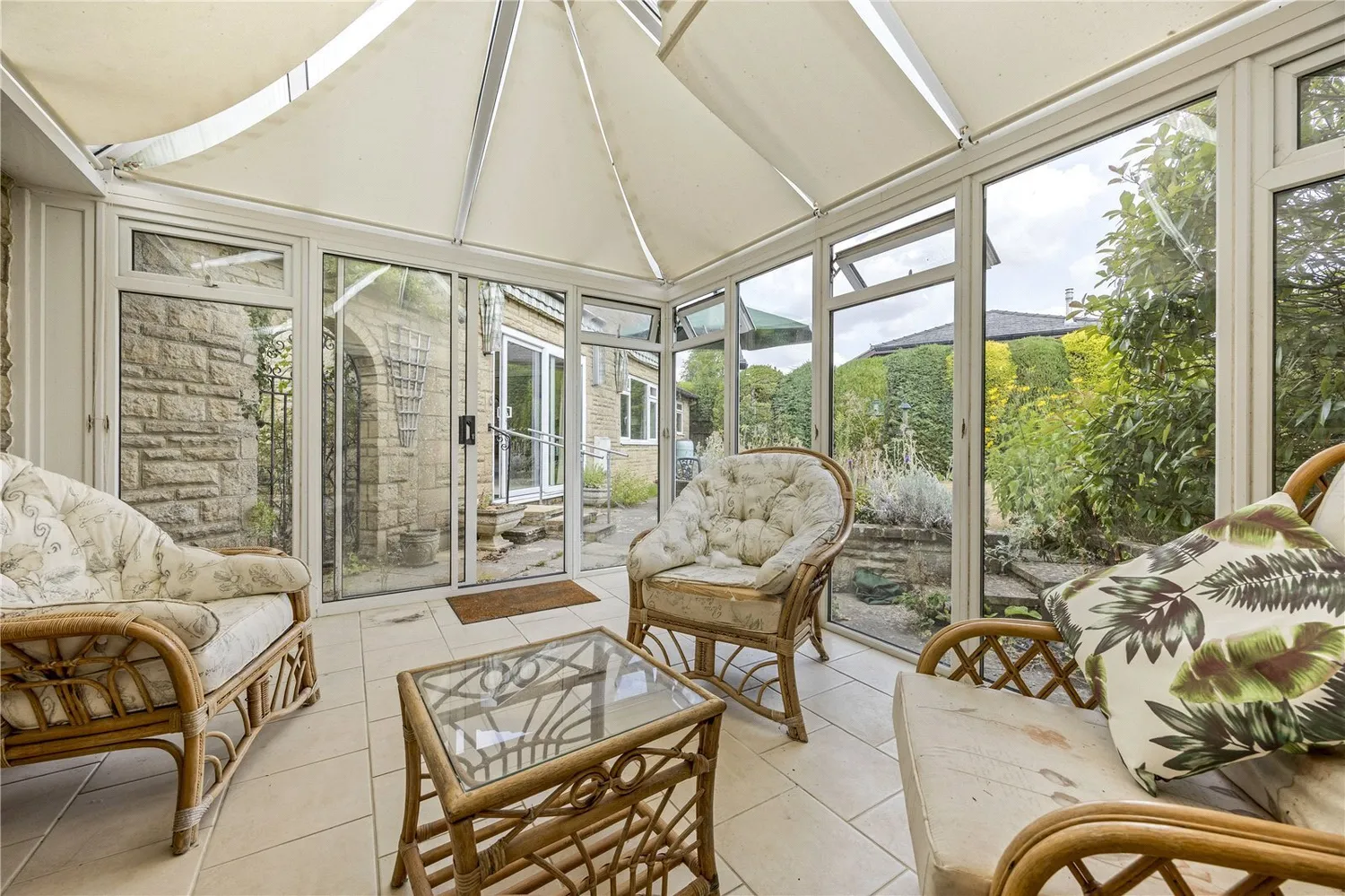 Greenhills Close, Cheltenham, GL53 photo 18