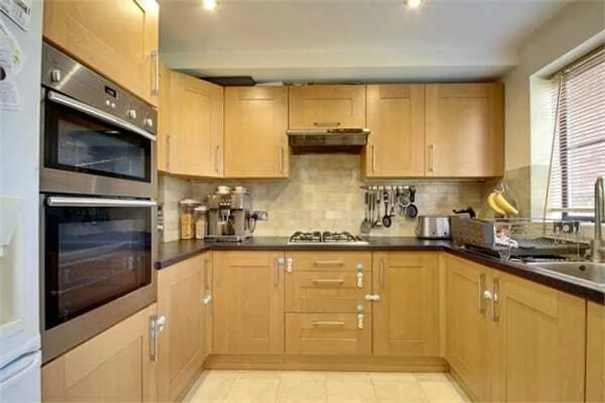 Hawarden Hill, London, NW2