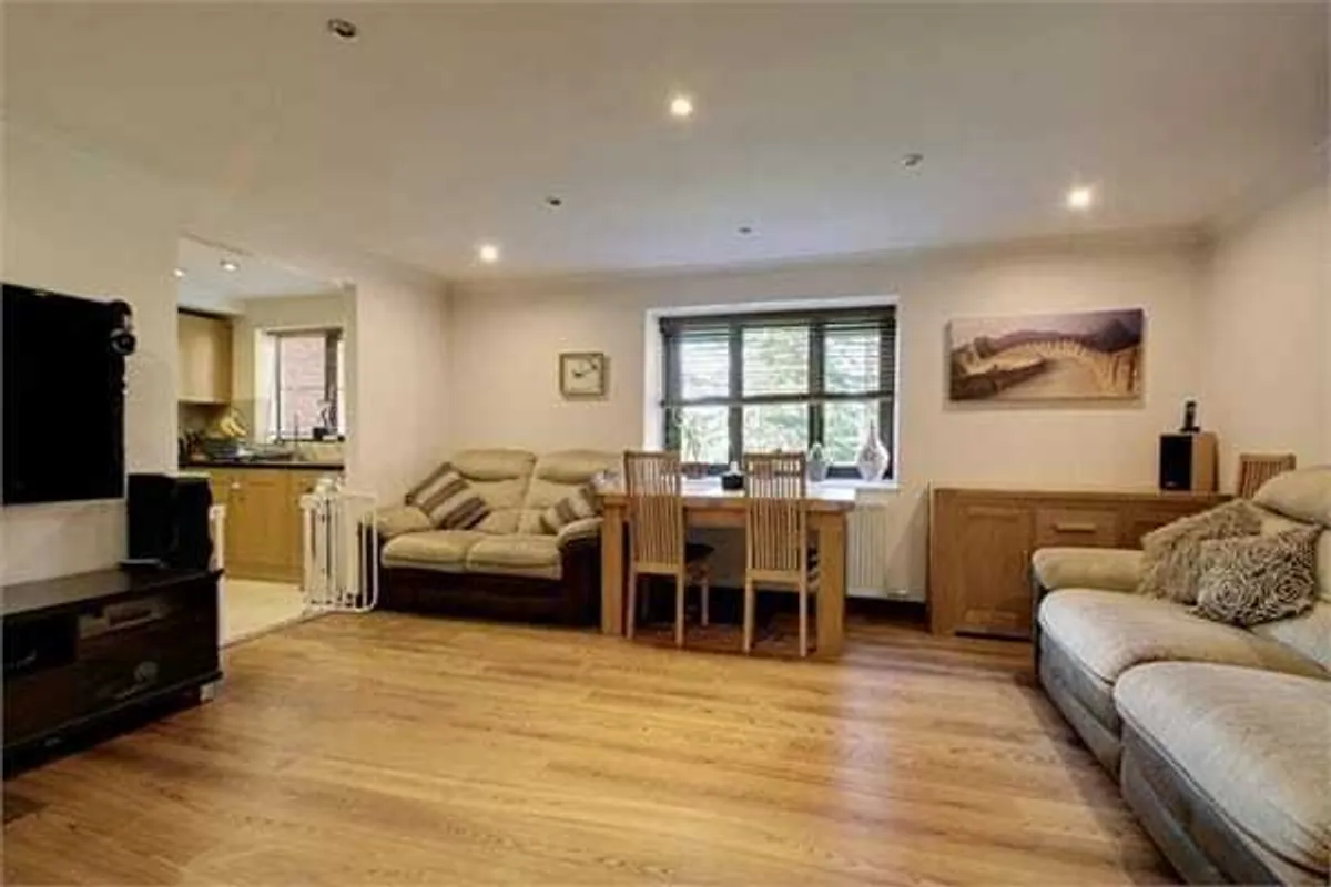 Hawarden Hill, London, NW2