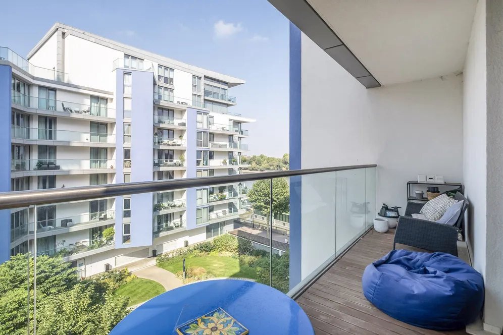 Eastfields Avenue, London, SW18 photo 9