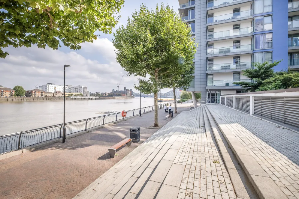 Eastfields Avenue, London, SW18 photo 10