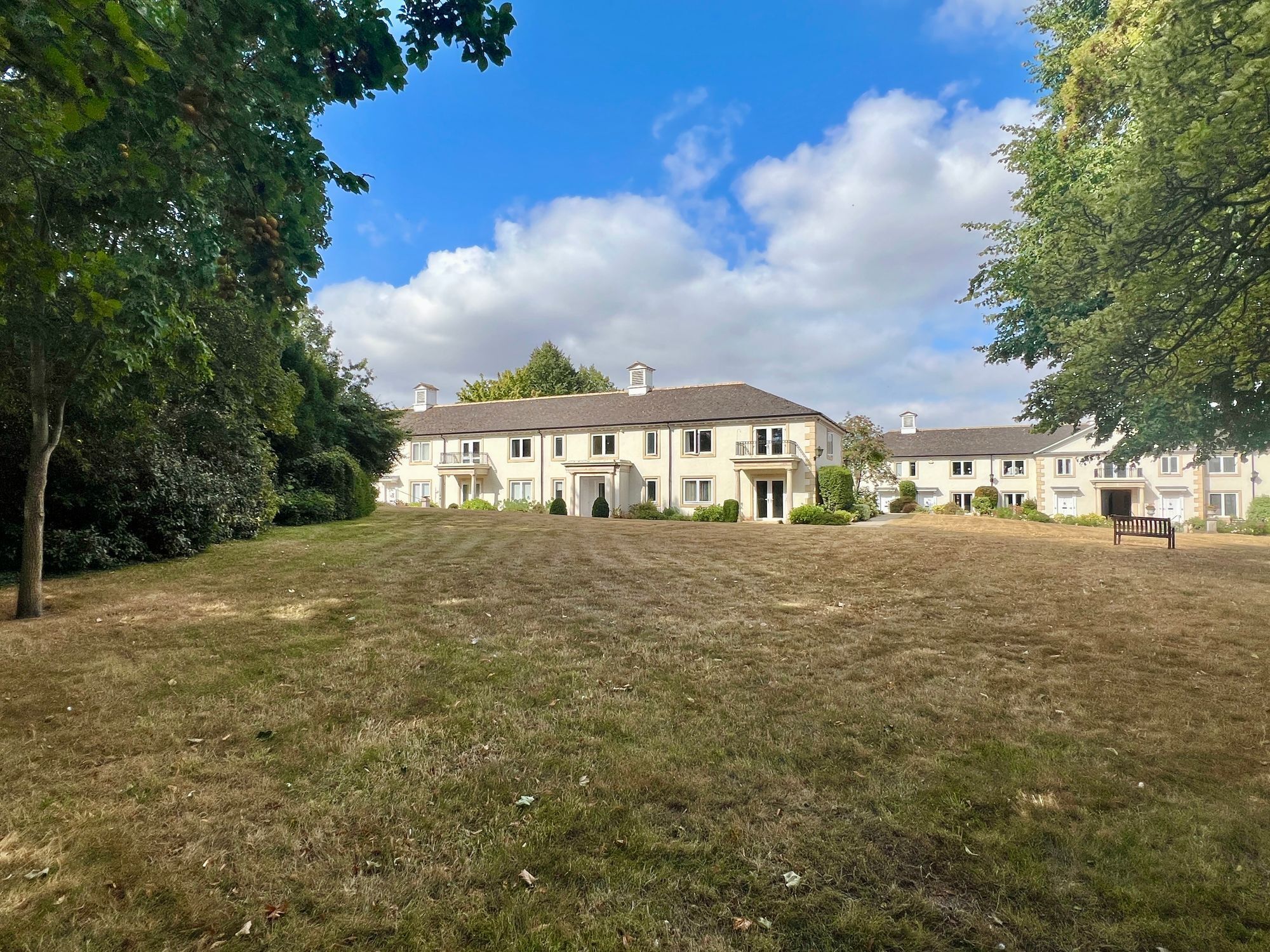Fullands Court, Kingsway - NO onward chain! Image 23