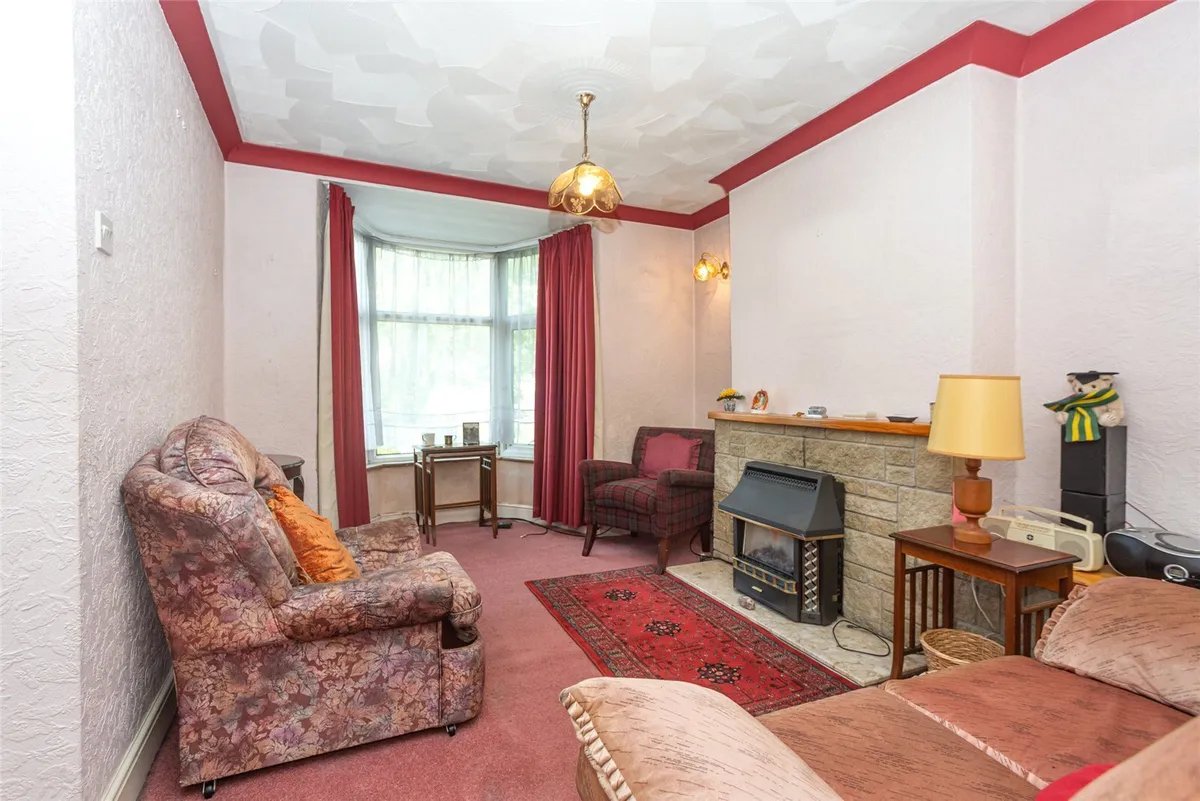 Caernarfon Road, Bangor, Gwynedd, LL57