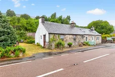., Lochearnhead