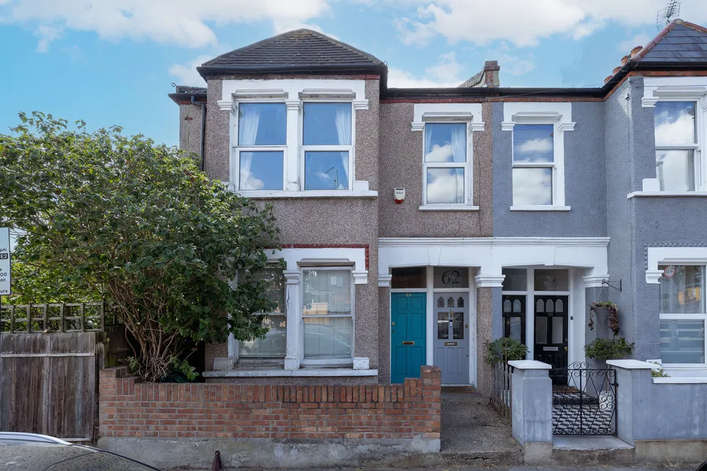 Sellincourt Road, London, SW17 photo 9