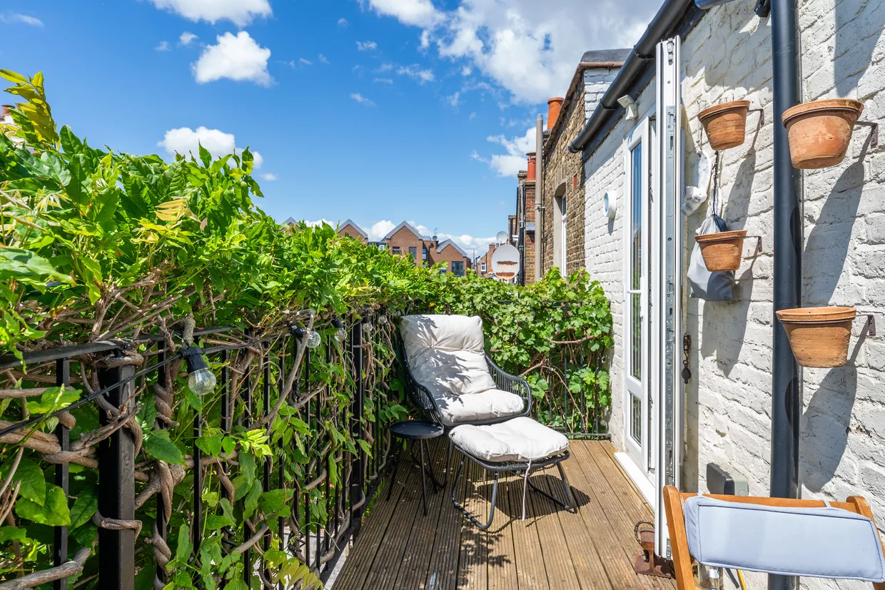 Sellincourt Road, London, SW17 photo 18