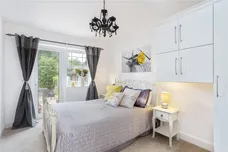 Coleford Bridge Road, Mytchett, GU16 photo 7
