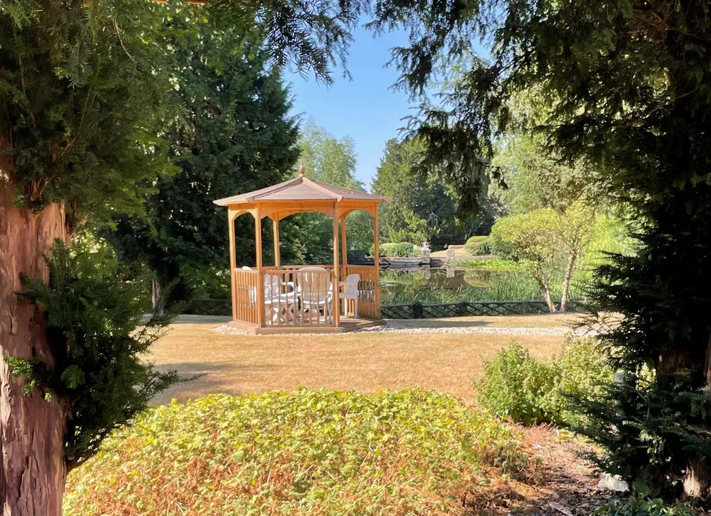 Clopton House Gardens, Stratford-Upon-Avon, CV37 photo 15