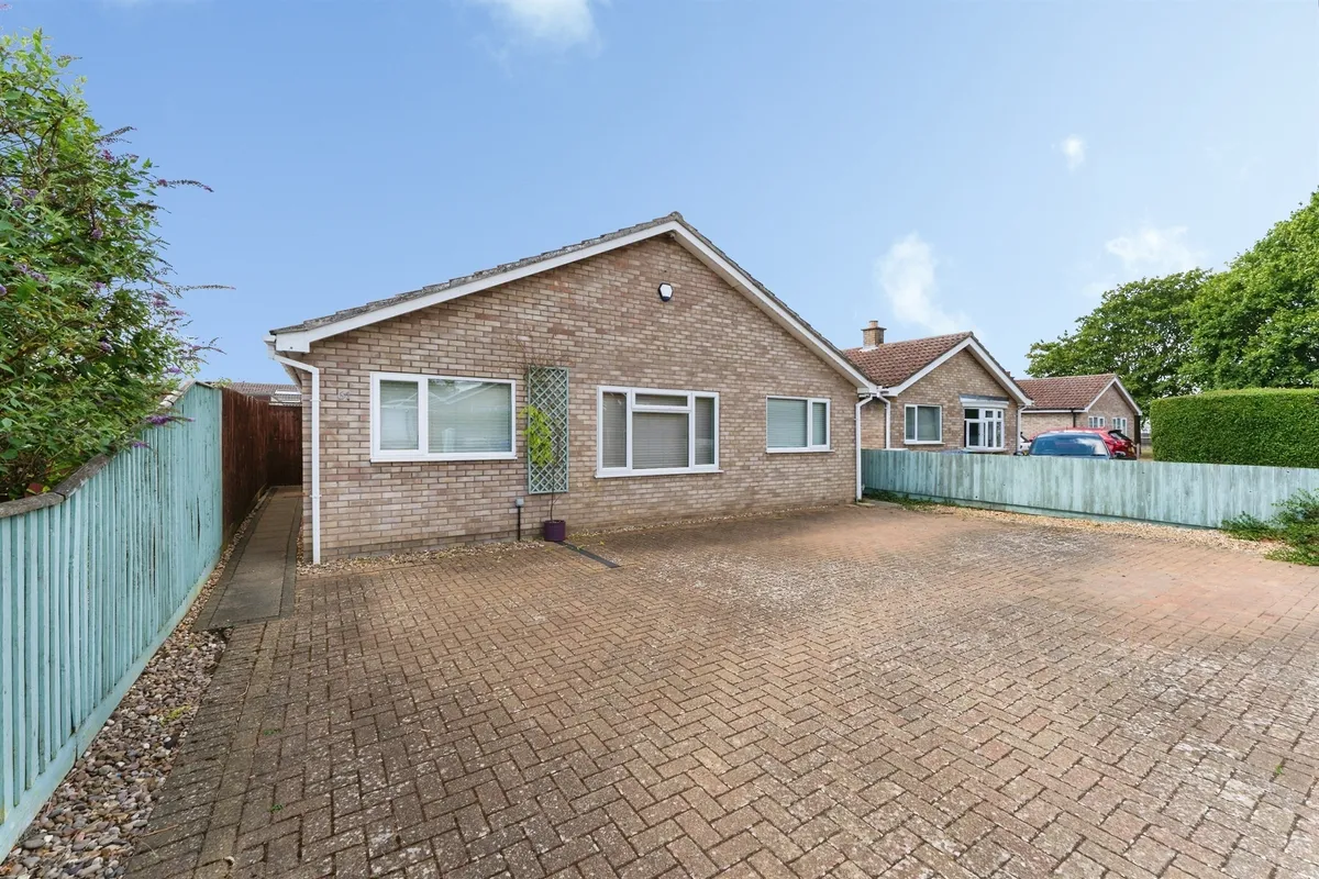 Covey Way, Lakenheath, BRANDON