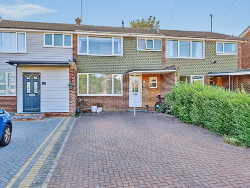 Perry Drive, Roystonphoto