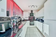 Perry Drive, Royston