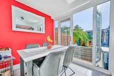 Perry Drive, Royston