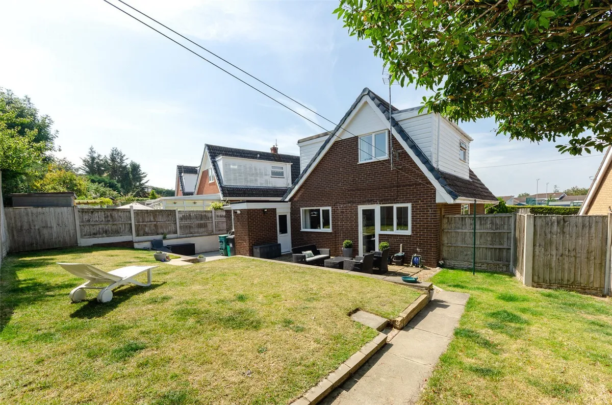 Birkdale Avenue, Colwyn Bay, Conwy, LL29
