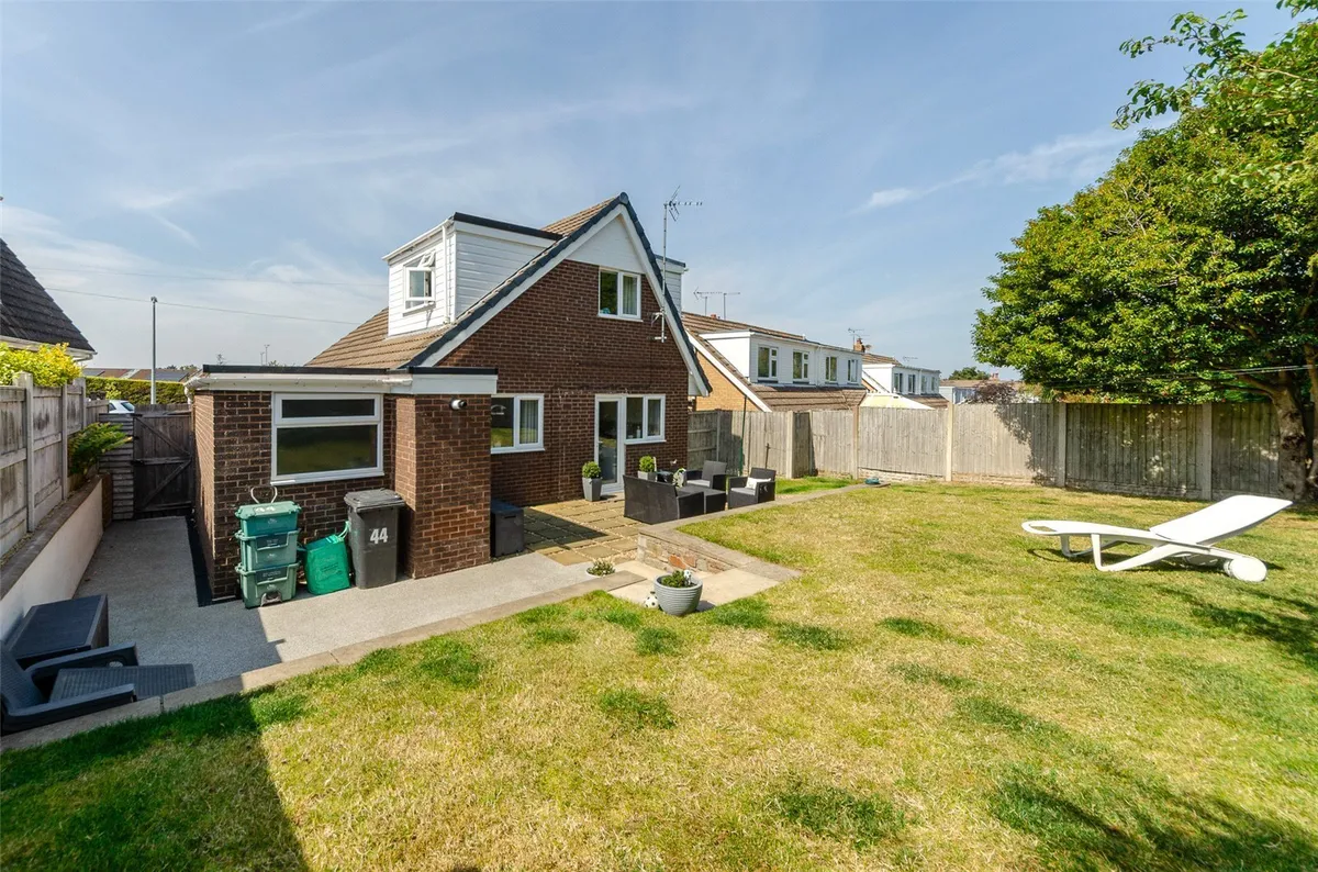 Birkdale Avenue, Colwyn Bay, Conwy, LL29