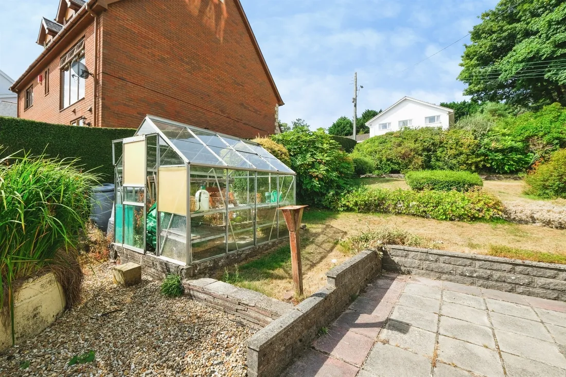 Property photo 6