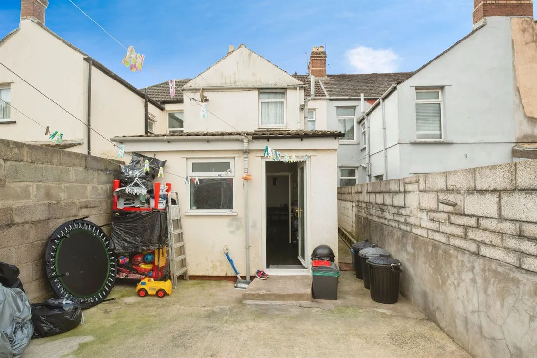 Property photo 9