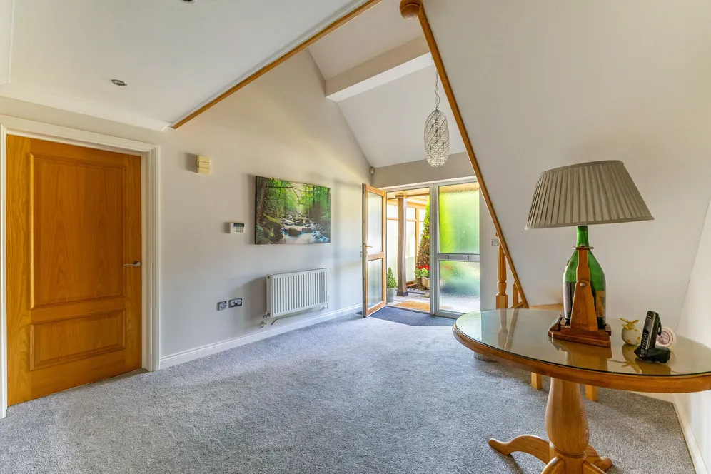 Ashburn Place, Fordingbridge, SP6 photo 7