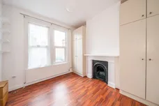 Elm Park London SW2 photo 8
