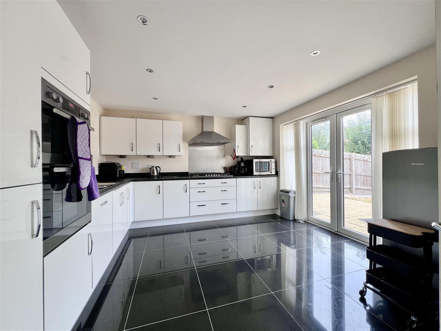 Hayton Way, Kingsmead, Milton Keynes Image 6