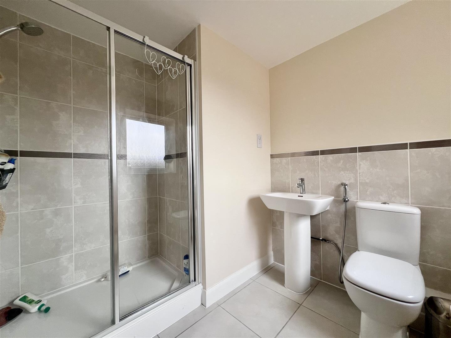 Hayton Way, Kingsmead, Milton Keynes Image 9