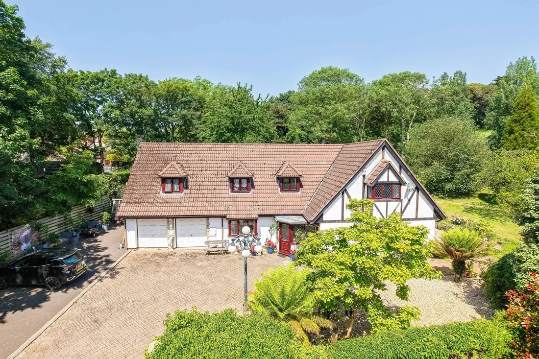 Property photo 28