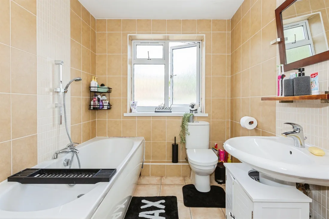 Property photo 13