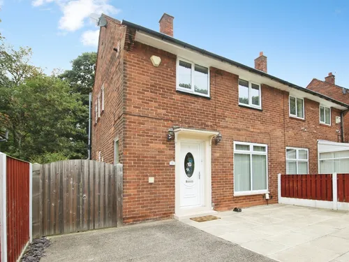 Swarcliffe Avenue, Leedsphoto