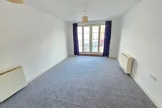 Hampden Square, Aylesbury