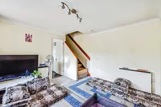 Barnum Court, Swindon