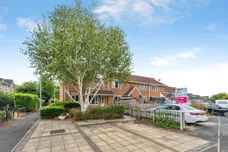 Barnum Court, Swindon
