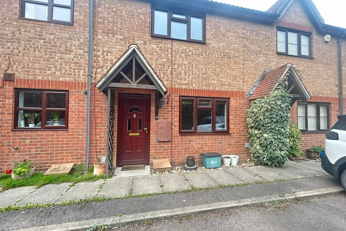 Thresher Close, BISHOP'S STORTFORD