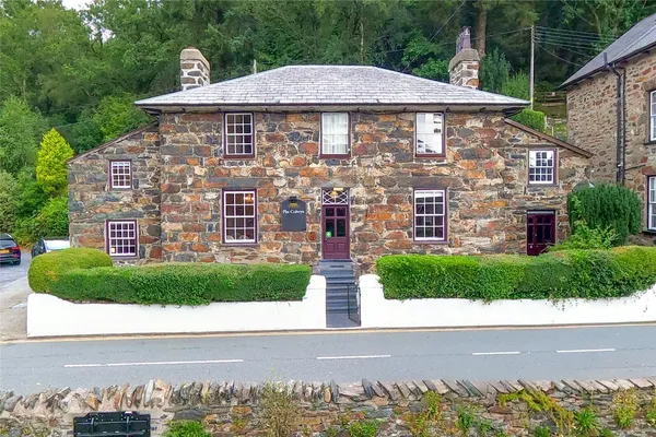 Caernarfon Road, Beddgelert, Caernarfon, Gwynedd, LL55