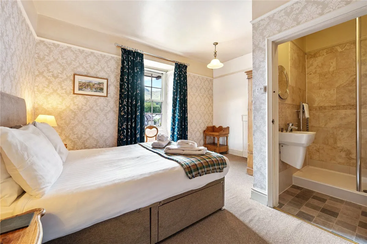Caernarfon Road, Beddgelert, Caernarfon, Gwynedd, LL55