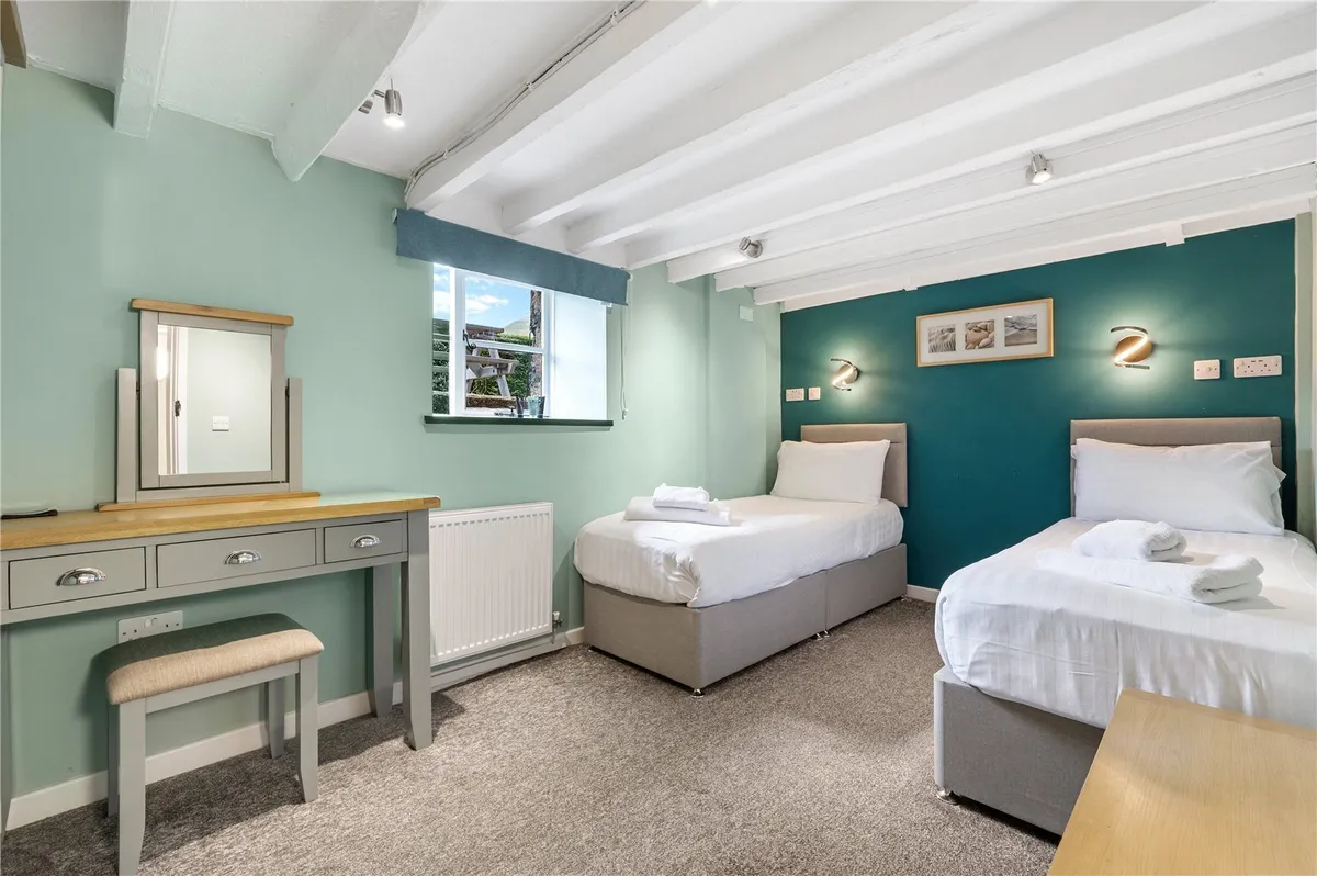 Caernarfon Road, Beddgelert, Caernarfon, Gwynedd, LL55