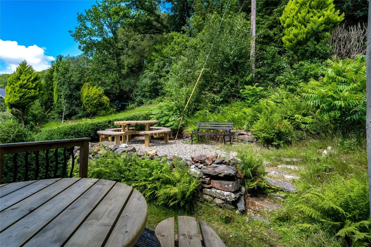 Caernarfon Road, Beddgelert, Caernarfon, Gwynedd, LL55