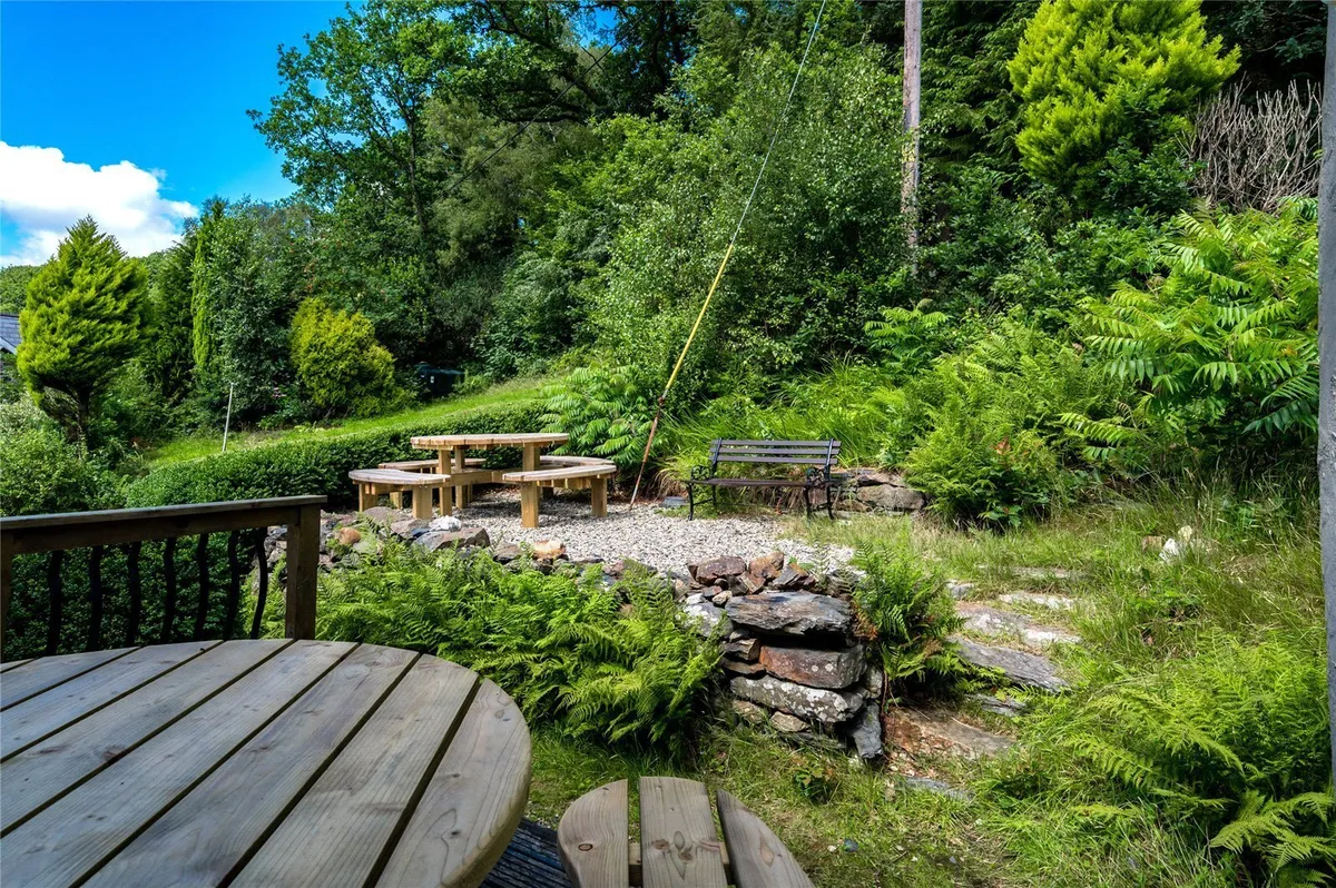 Caernarfon Road, Beddgelert, Caernarfon, Gwynedd, LL55