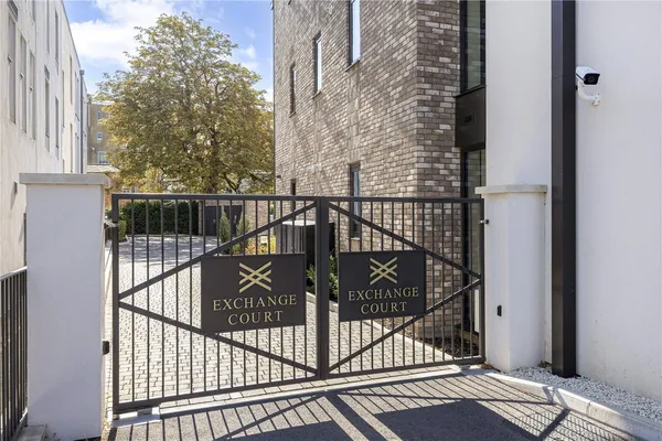 Parabola Road, Cheltenham, GL50 photo 15