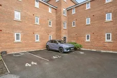 Derwent Drive, Lakeside, Doncaster