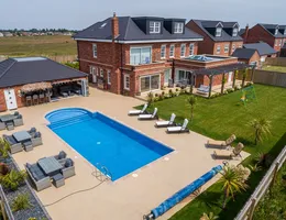 Property thumbail