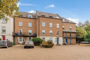 Main property image