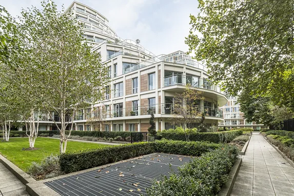 Henry Macaulay Avenue, Kingston Upon Thames, KT2