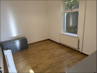 Tymeinwr Avenue, Blaengarw, Bridgend Image 3