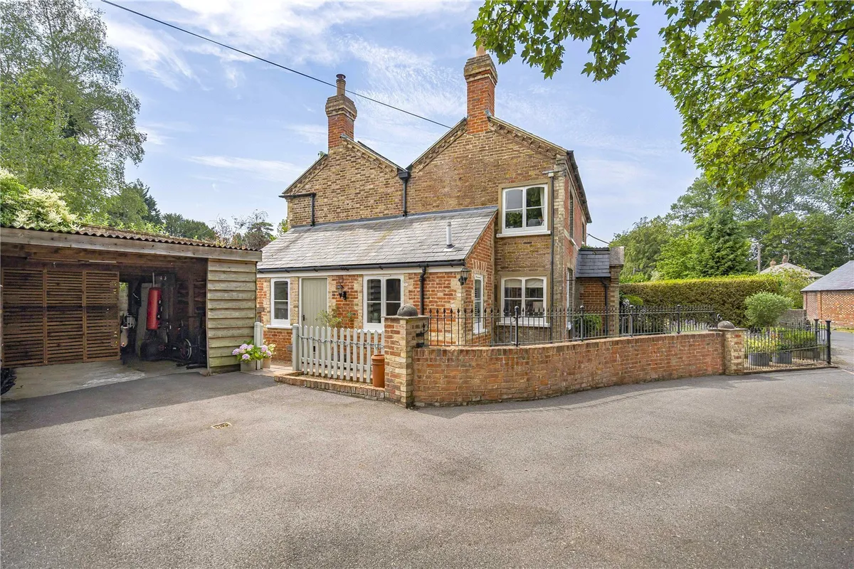 The Green, Aston Rowant, Watlington, OX49