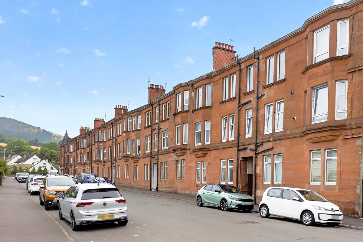 Gavinburn Place, Old Kilpatrick, Glasgow