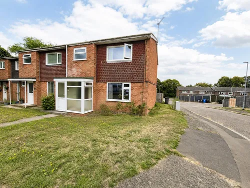 Lakeland Drive, LOWESTOFTphoto