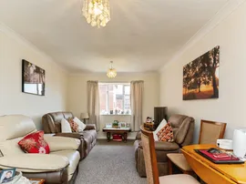 Castle Road, Clacton-On-Sea thumb 2