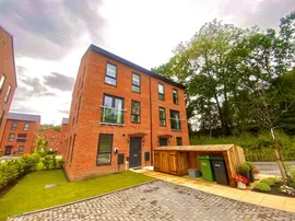 Copper Beech Court, LEEDS photo