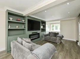 Lampits, Hoddesdon thumb 3