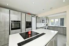 Lampits, Hoddesdon
